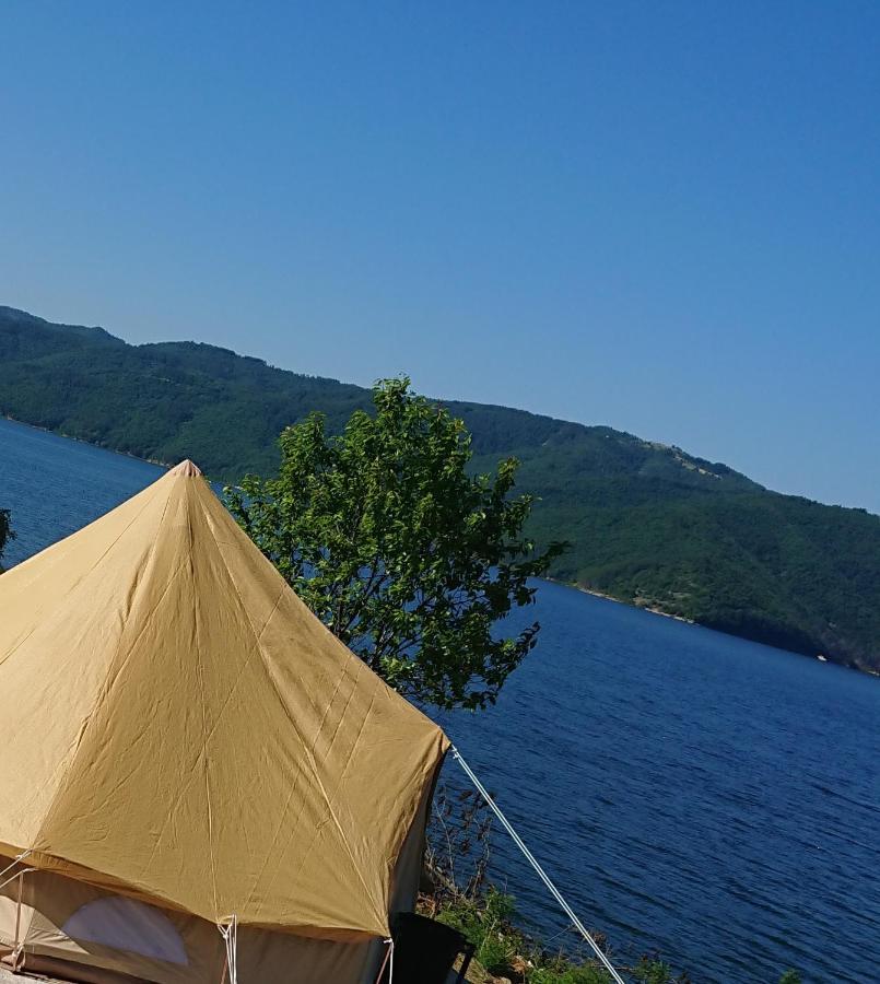 Lakeview Glamping Staro Myasto Екстериор снимка